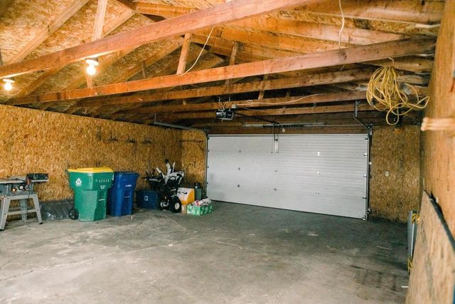 703 THRUSH STREET, Green Bay, WI 54303