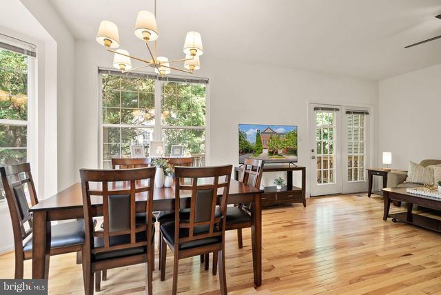 2901 JESSICA CT, Vienna, VA 22181