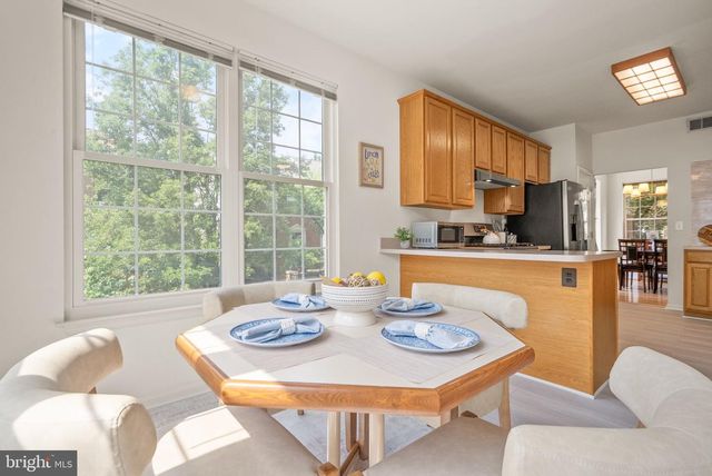 2901 JESSICA CT, Vienna, VA 22181