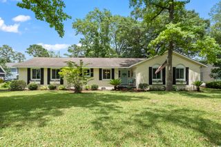 520 13th Ave. N, Surfside Beach, SC 29575