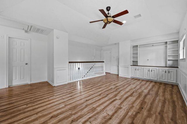 5211 Mulberry Grove Drive, Houston, TX 77345