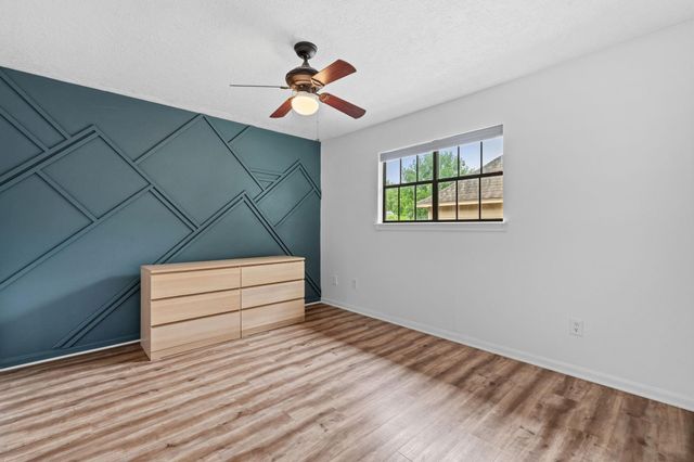5211 Mulberry Grove Drive, Houston, TX 77345