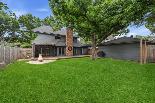 5211 Mulberry Grove Drive, Houston, TX 77345