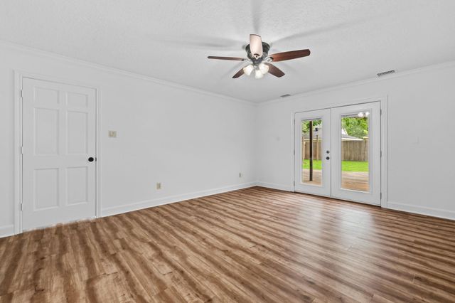 5211 Mulberry Grove Drive, Houston, TX 77345