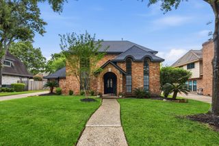 5211 Mulberry Grove Drive, Houston, TX 77345