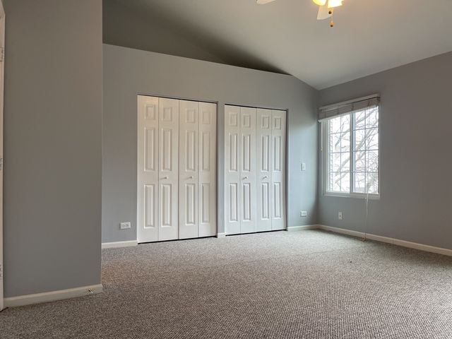930 MESA Drive, Lake In The Hills, IL 60156