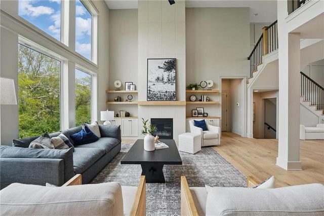 1506 NW 106th Terrace, Kansas City, MO 64155