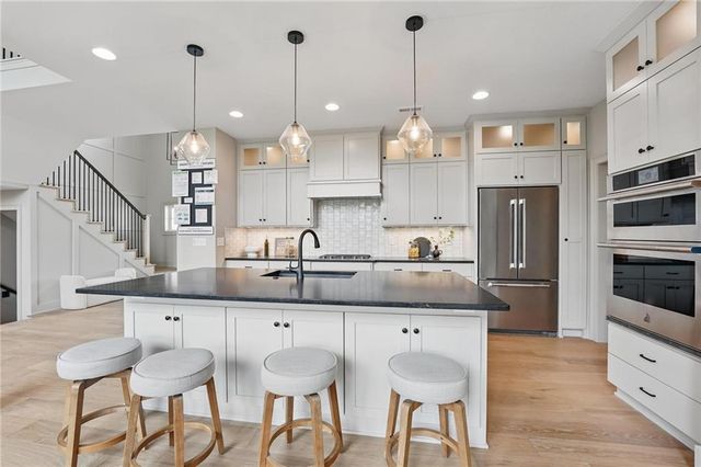 1506 NW 106th Terrace, Kansas City, MO 64155