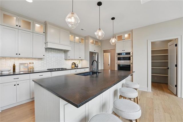 1506 NW 106th Terrace, Kansas City, MO 64155