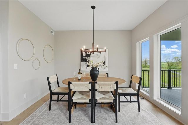 1506 NW 106th Terrace, Kansas City, MO 64155