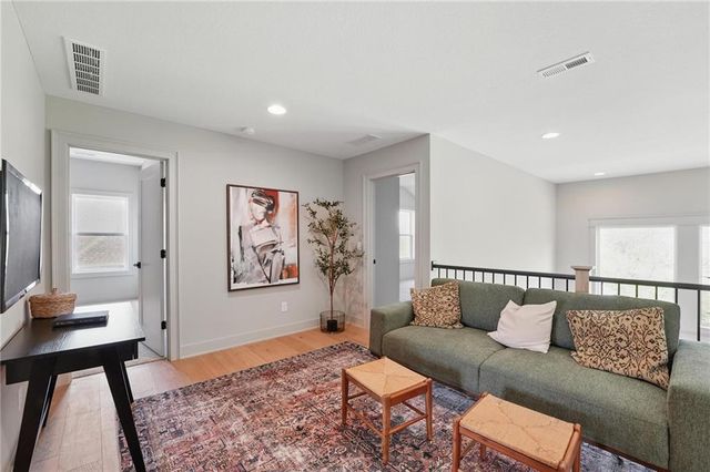 1506 NW 106th Terrace, Kansas City, MO 64155