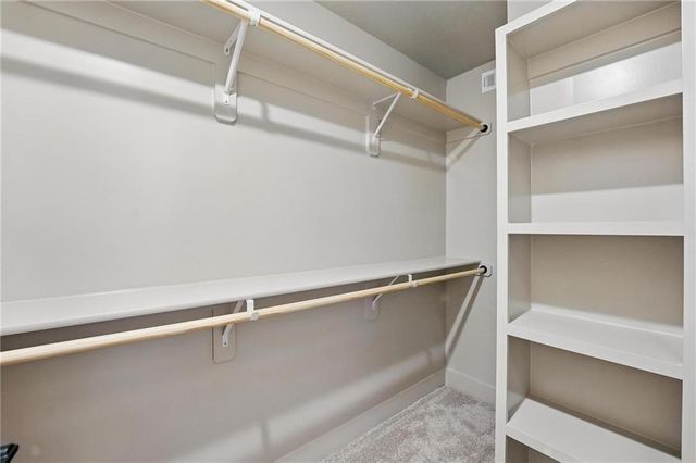 1506 NW 106th Terrace, Kansas City, MO 64155