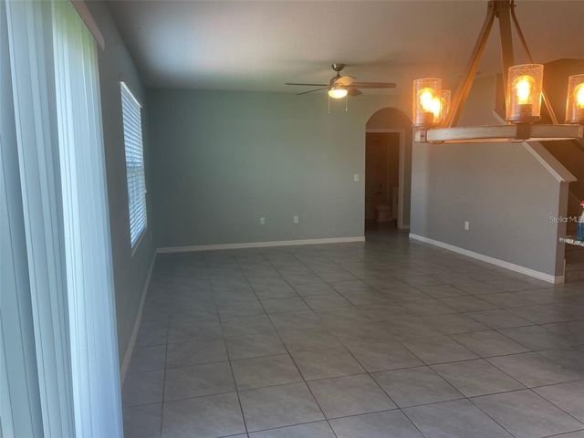 1682 BAY BREEZE DRIVE, St Cloud, FL 34771