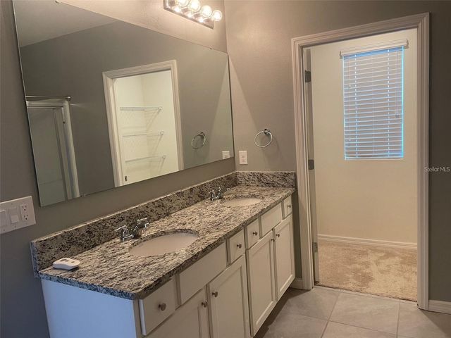 1682 BAY BREEZE DRIVE, St Cloud, FL 34771