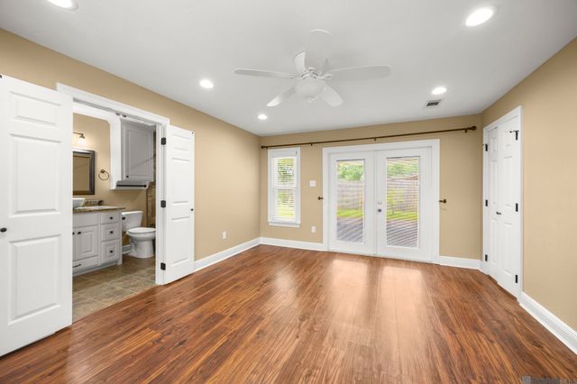 14640 Richardson Dr, Greenwell Springs, LA 70739
