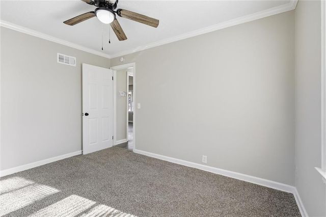 108 N Austin Street, Oak Grove, MO 64075