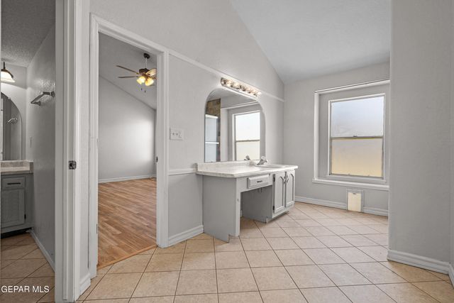 5653 Saplinas Road, El Paso, TX 79932