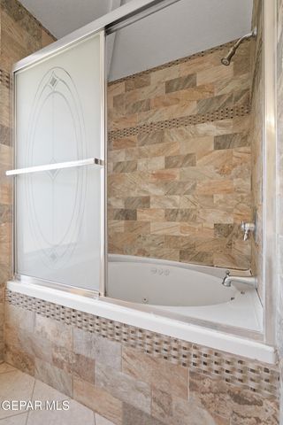 5653 Saplinas Road, El Paso, TX 79932