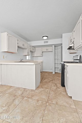 5653 Saplinas Road, El Paso, TX 79932