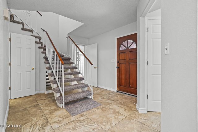 5653 Saplinas Road, El Paso, TX 79932