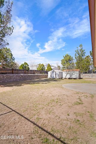 5653 Saplinas Road, El Paso, TX 79932