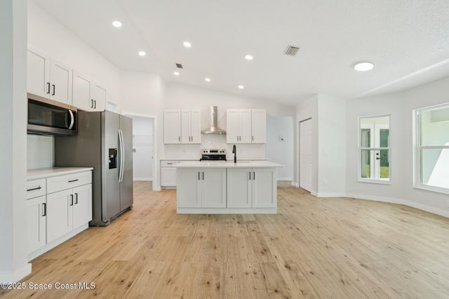 1441 Eldron Boulevard SE, Palm Bay, FL 32909