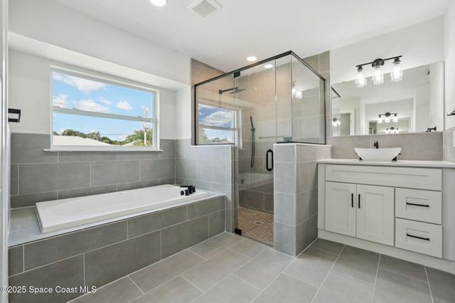 1441 Eldron Boulevard SE, Palm Bay, FL 32909