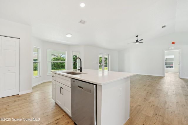 1441 Eldron Boulevard SE, Palm Bay, FL 32909