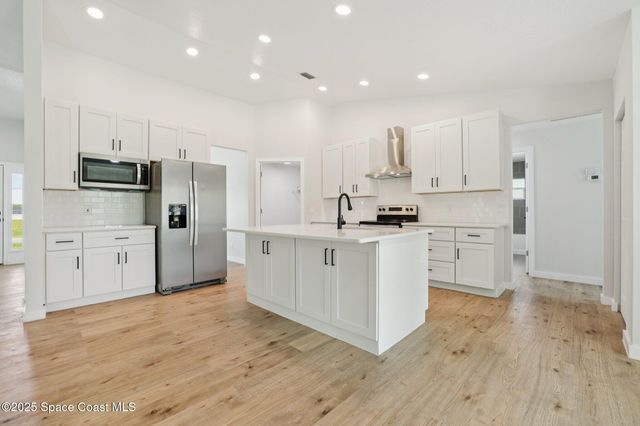 1441 Eldron Boulevard SE, Palm Bay, FL 32909