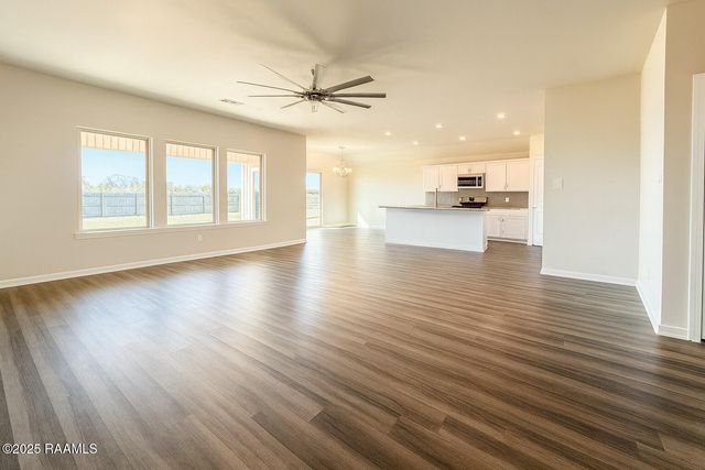 316 Antigua Circle, Sunset, LA 70584