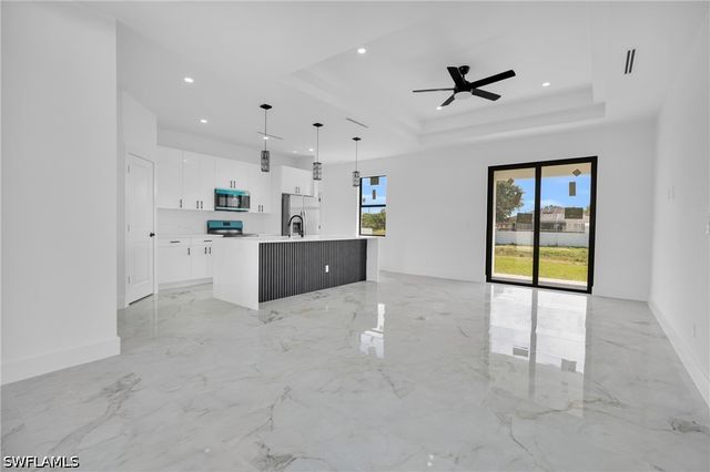 1031 Cedartree AVE, Lehigh Acres, FL 33971