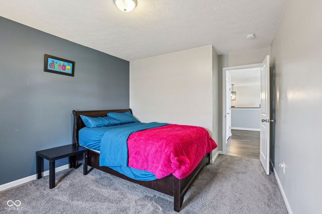 6673 Laurelwood, Pendleton, IN 46064