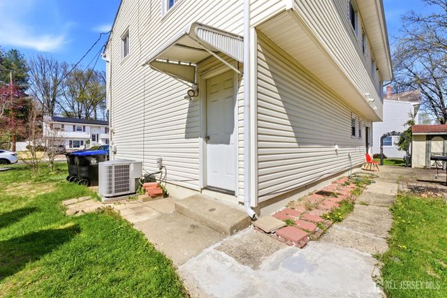 8 Albemarle Road, East Brunswick, NJ 08816