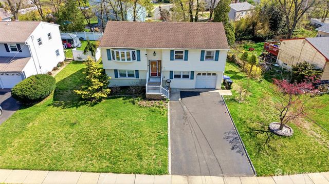 8 Albemarle Road, East Brunswick, NJ 08816