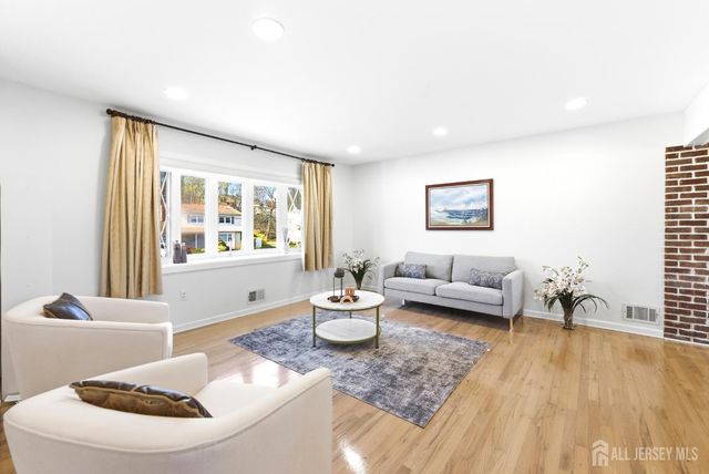 8 Albemarle Road, East Brunswick, NJ 08816