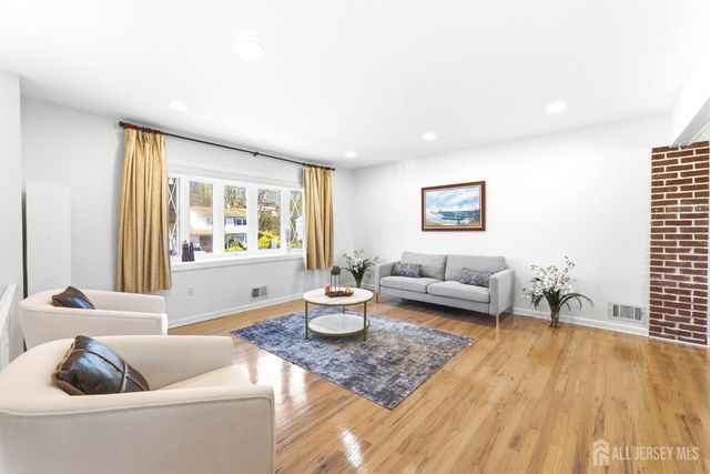 8 Albemarle Road, East Brunswick, NJ 08816