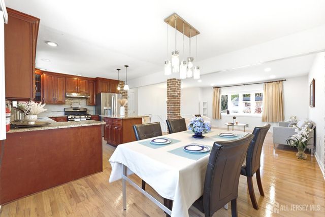 8 Albemarle Road, East Brunswick, NJ 08816