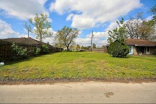 5009 Malmedy Road, Houston, TX 77033