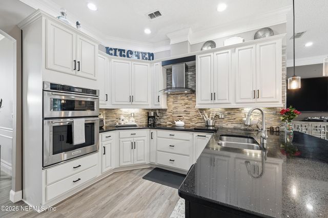 11443 CHASE MEADOWS Drive N, Jacksonville, FL 32256