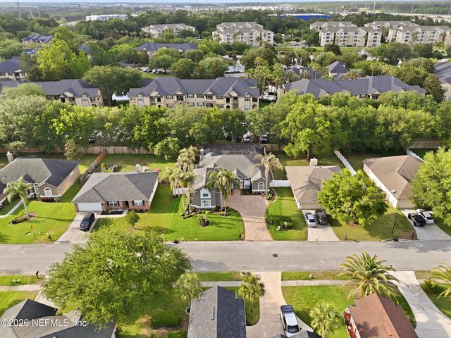 11443 CHASE MEADOWS Drive N, Jacksonville, FL 32256