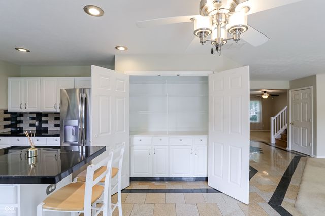 6903 Harriet Drive, Indianapolis, IN 46237