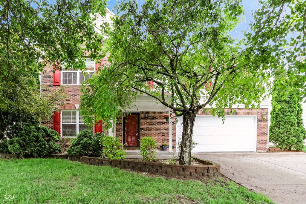 6903 Harriet Drive, Indianapolis, IN 46237