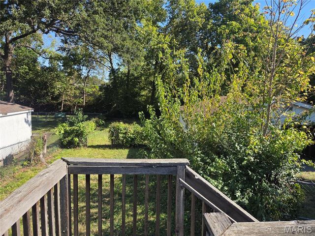 2728 Pasteur Avenue, Overland, MO 63114