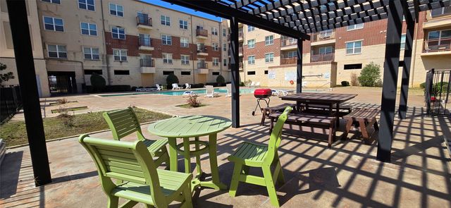 1100 W Trinity Mills Road 2045, Carrollton, TX 75006