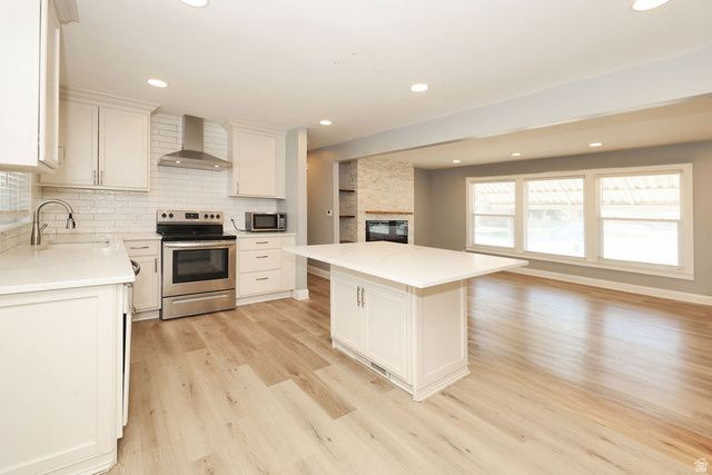 4329 S 275 W, Washington Terrace, UT 84405