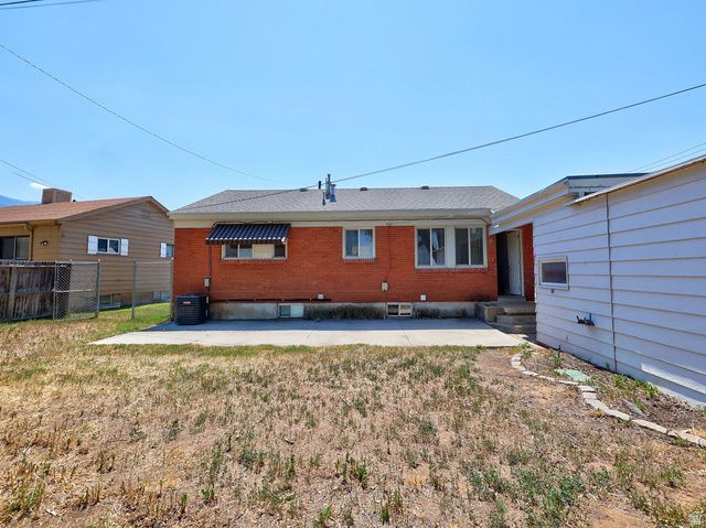 4329 S 275 W, Washington Terrace, UT 84405