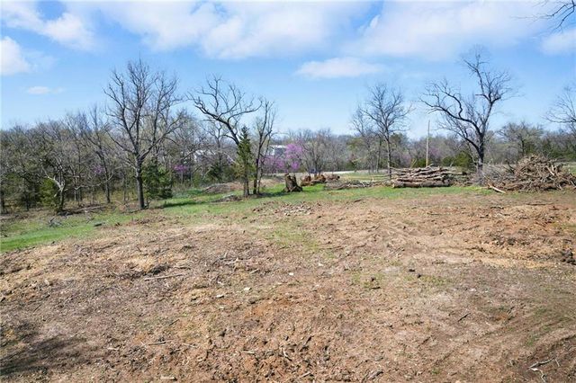 10283 W 191st Street, Bucyrus, KS 66013