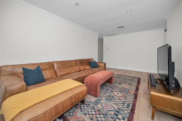 7413 S OBRIEN STREET, Tampa, FL 33616