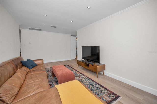 7413 S OBRIEN STREET, Tampa, FL 33616