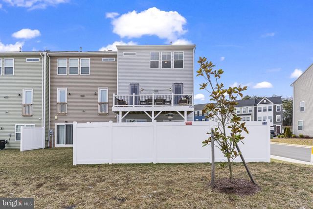 3992 SHIRE MEADOW LN, Triangle, VA 22172